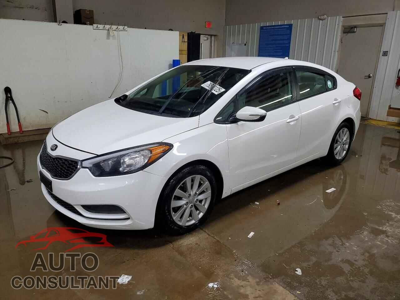 KIA FORTE 2016 - KNAFX4A61G5479040