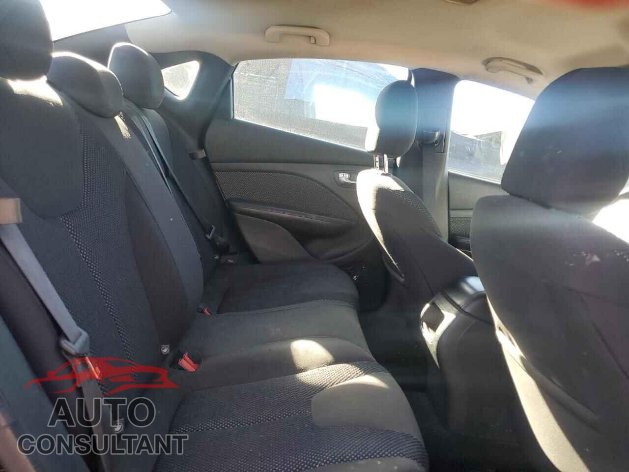 DODGE DART 2015 - 1C3CDFAA3FD392036