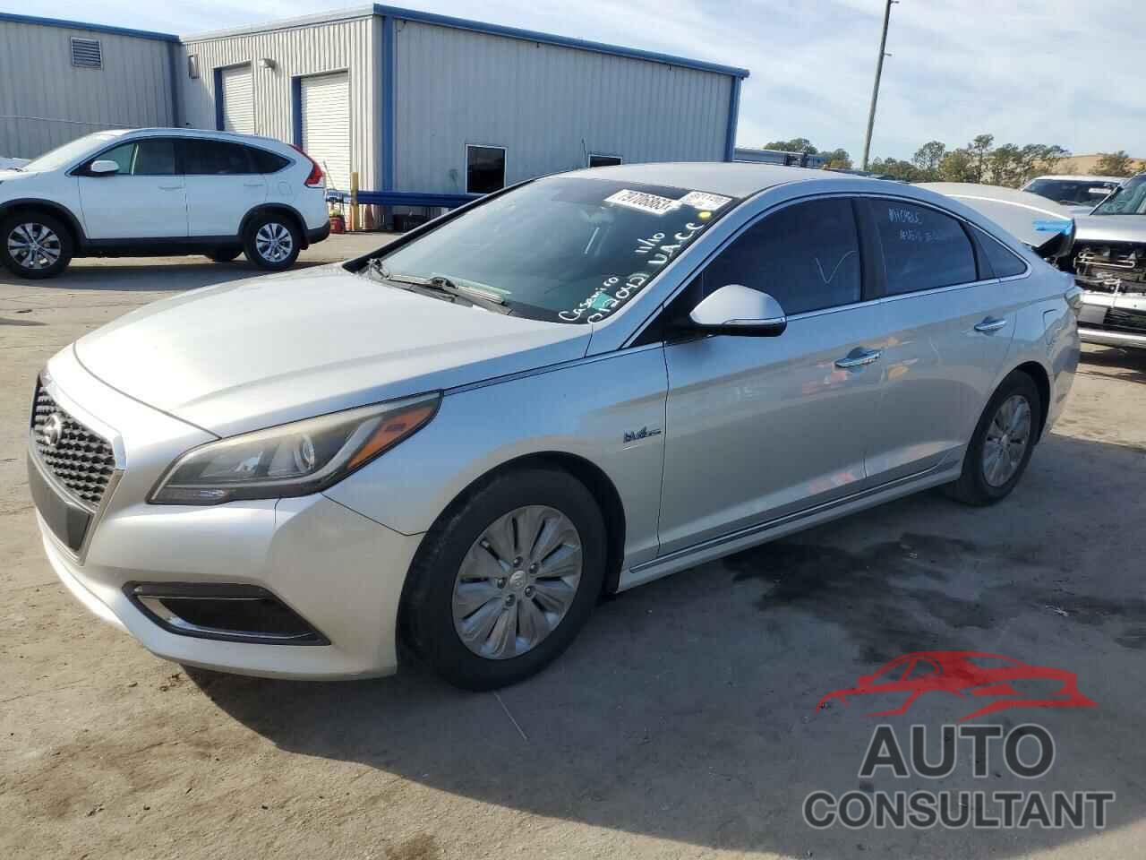 HYUNDAI SONATA 2016 - KMHE24L13GA012042