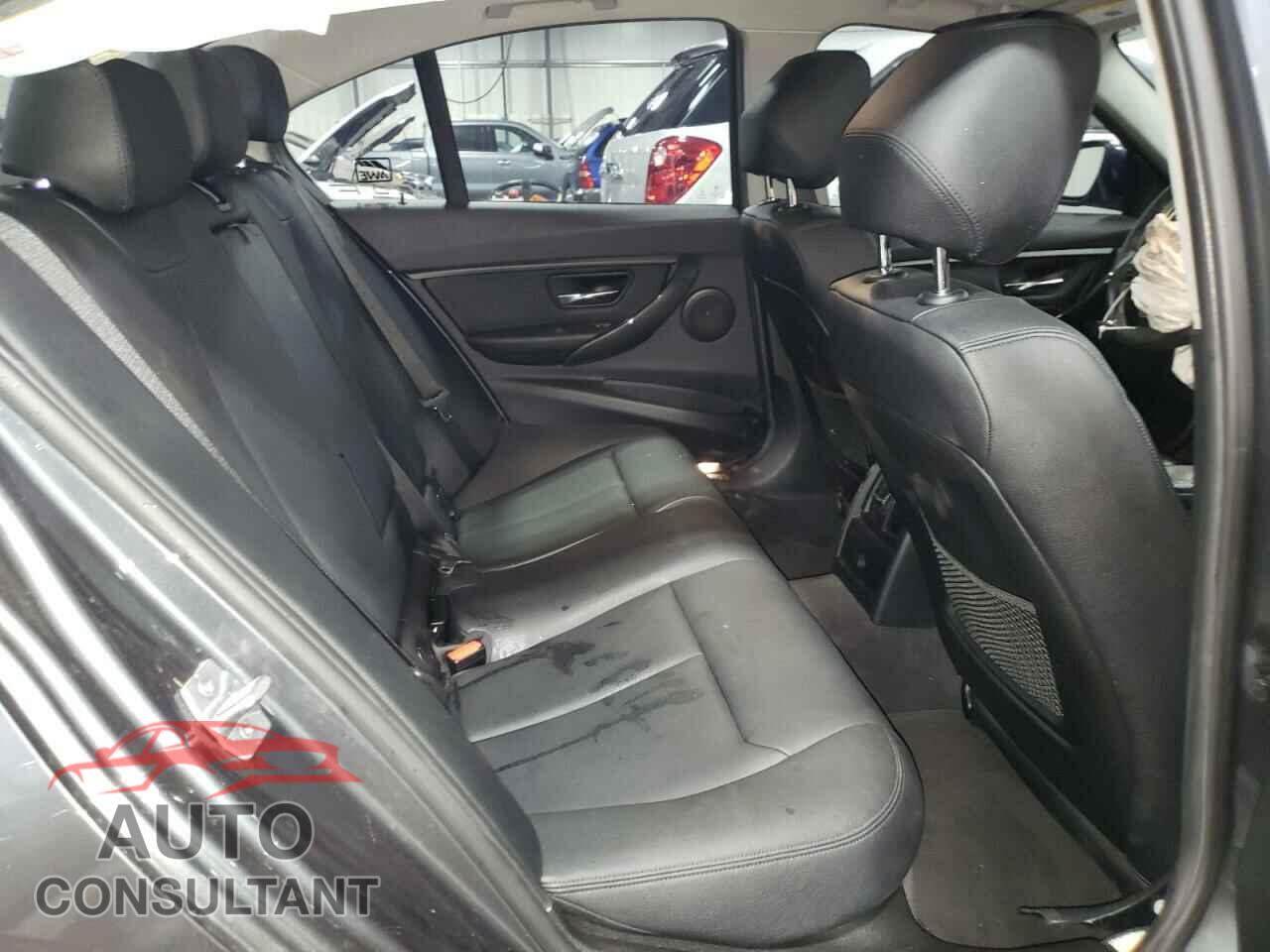 BMW 3 SERIES 2015 - WBA3B3G53FNT19010