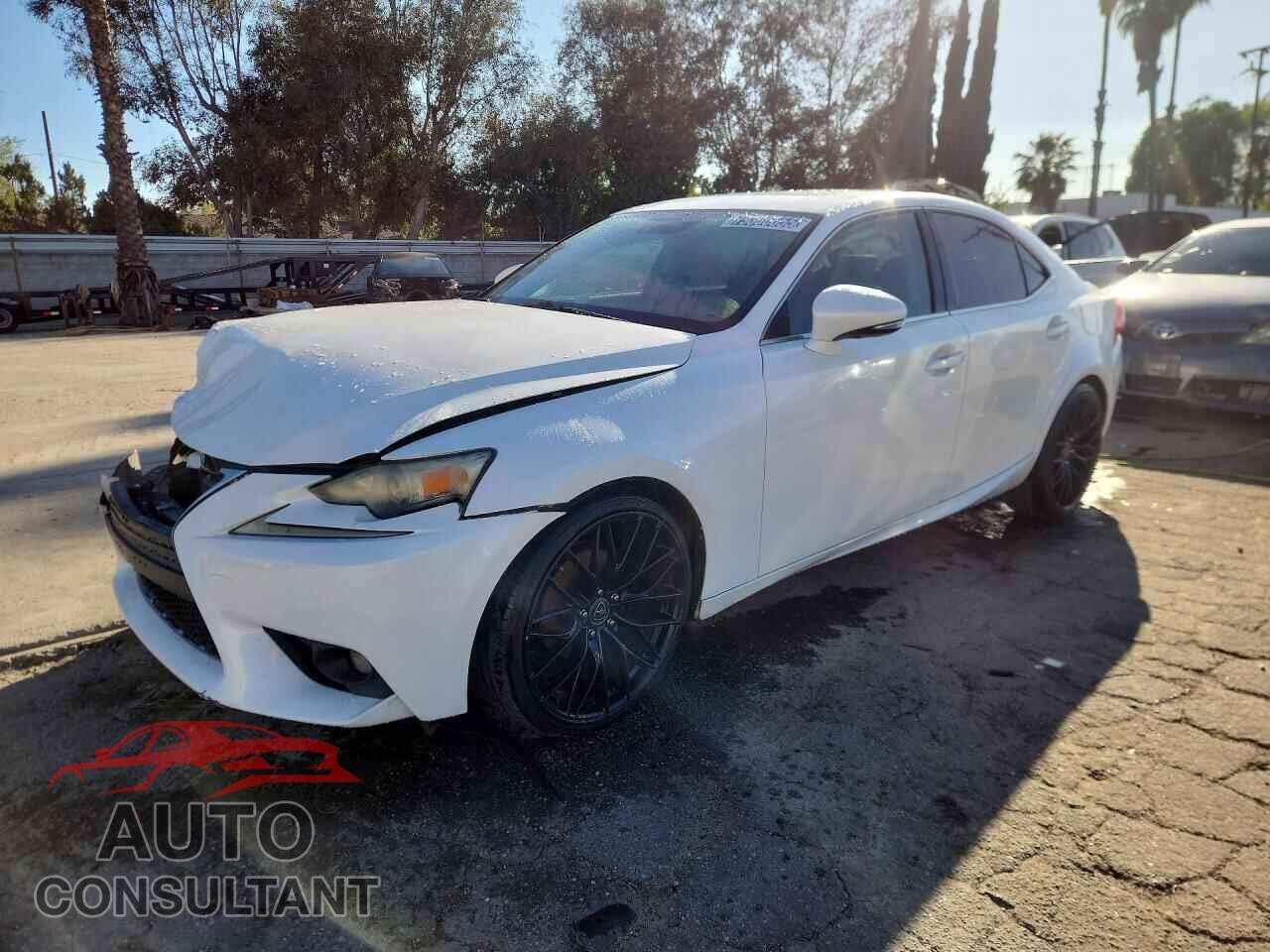 LEXUS IS 250 2014 - JTHBF1D20E5013753
