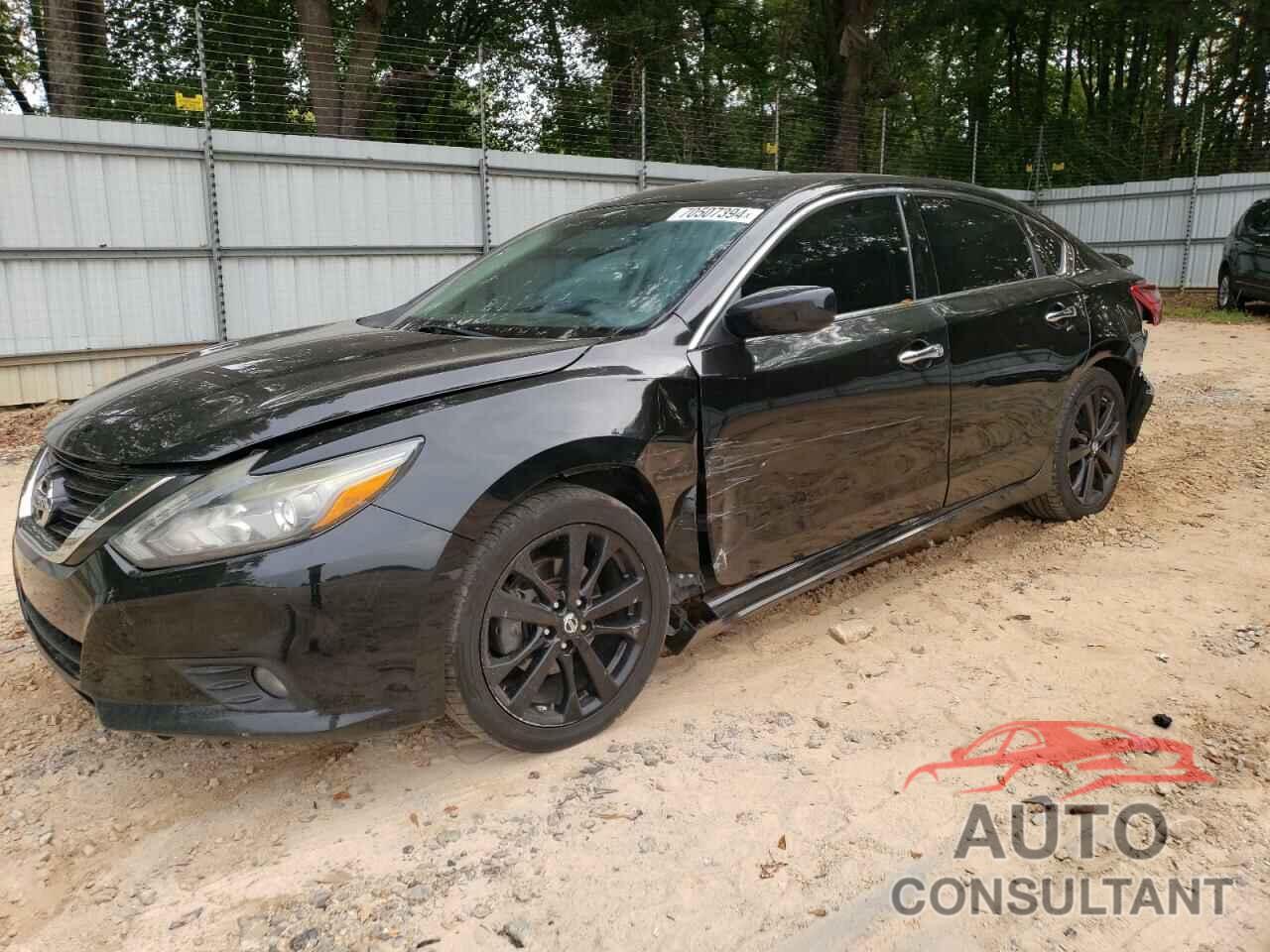 NISSAN ALTIMA 2017 - 1N4AL3AP9HC232802