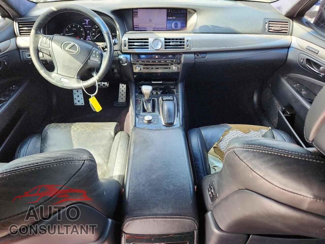 LEXUS LS460 2013 - JTHCL5EF3D5015940