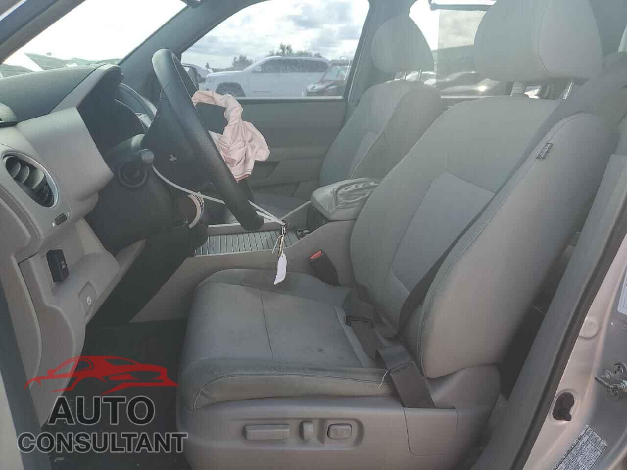HONDA PILOT 2009 - 5FNYF48449B503223