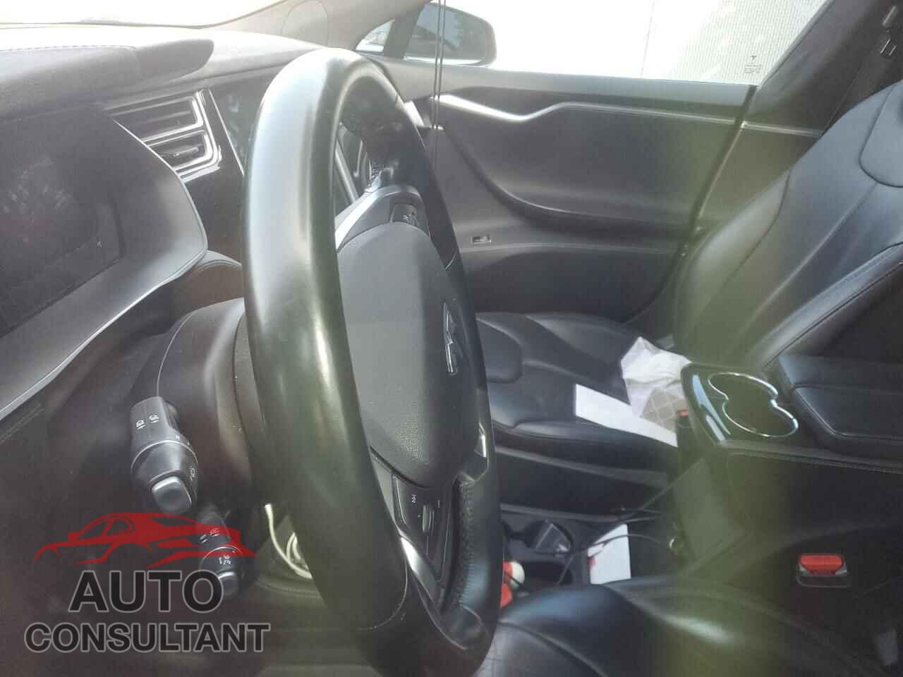TESLA MODEL S 2015 - 5YJSA1H44FF082098