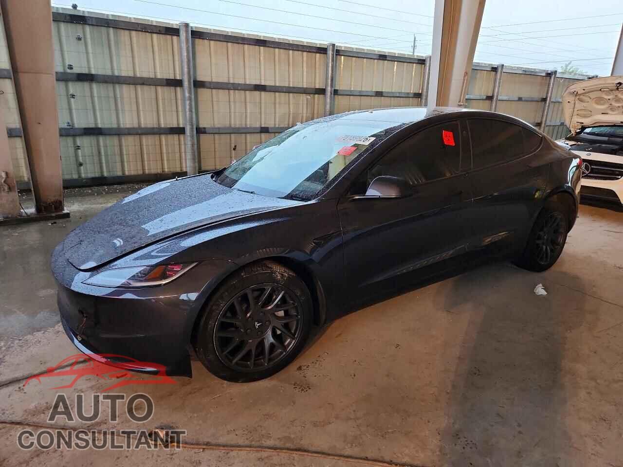 TESLA MODEL 3 2026 - 5YJ3E1EA0TF126421