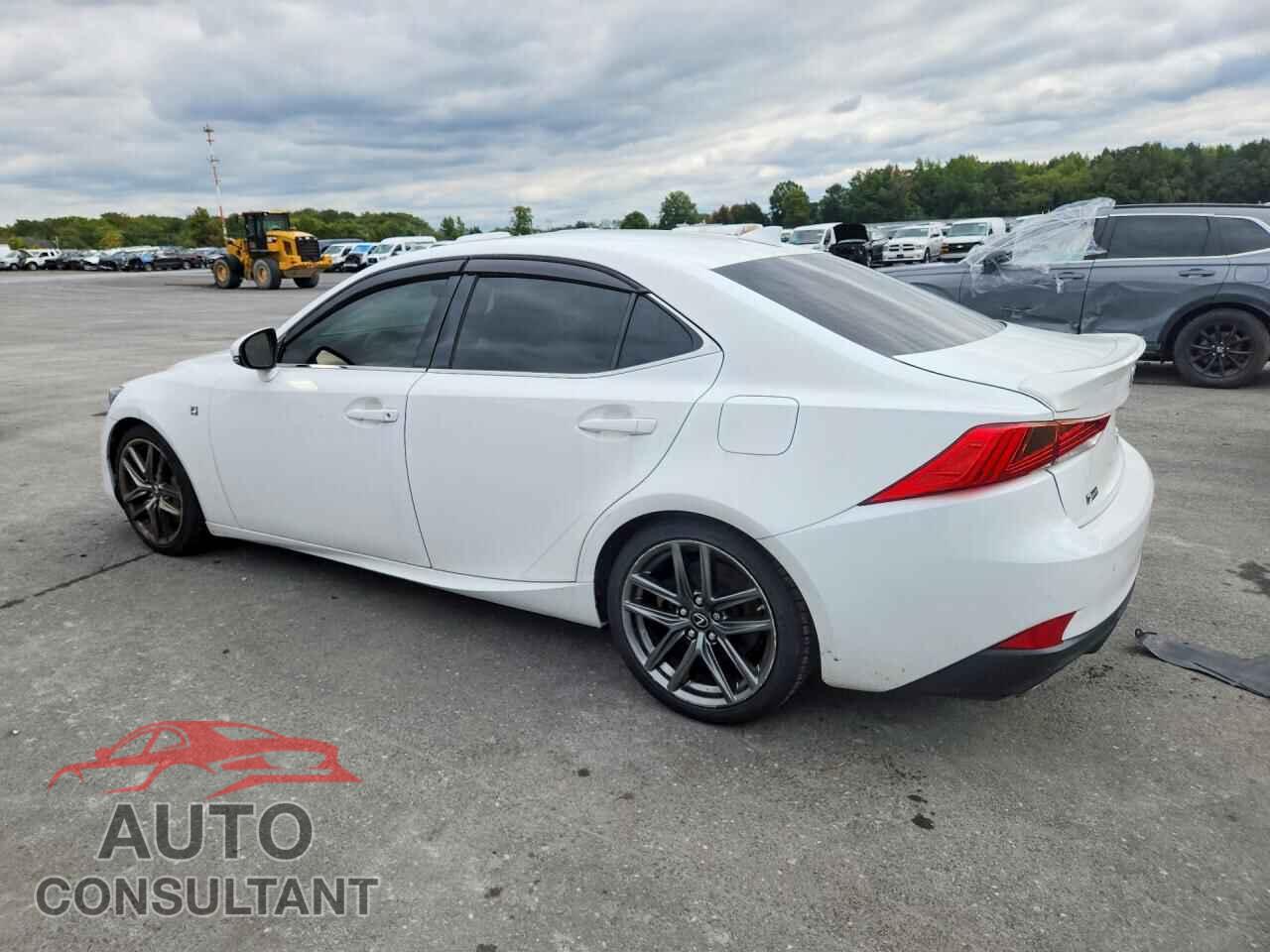 LEXUS IS 2018 - JTHC81D26J5031876