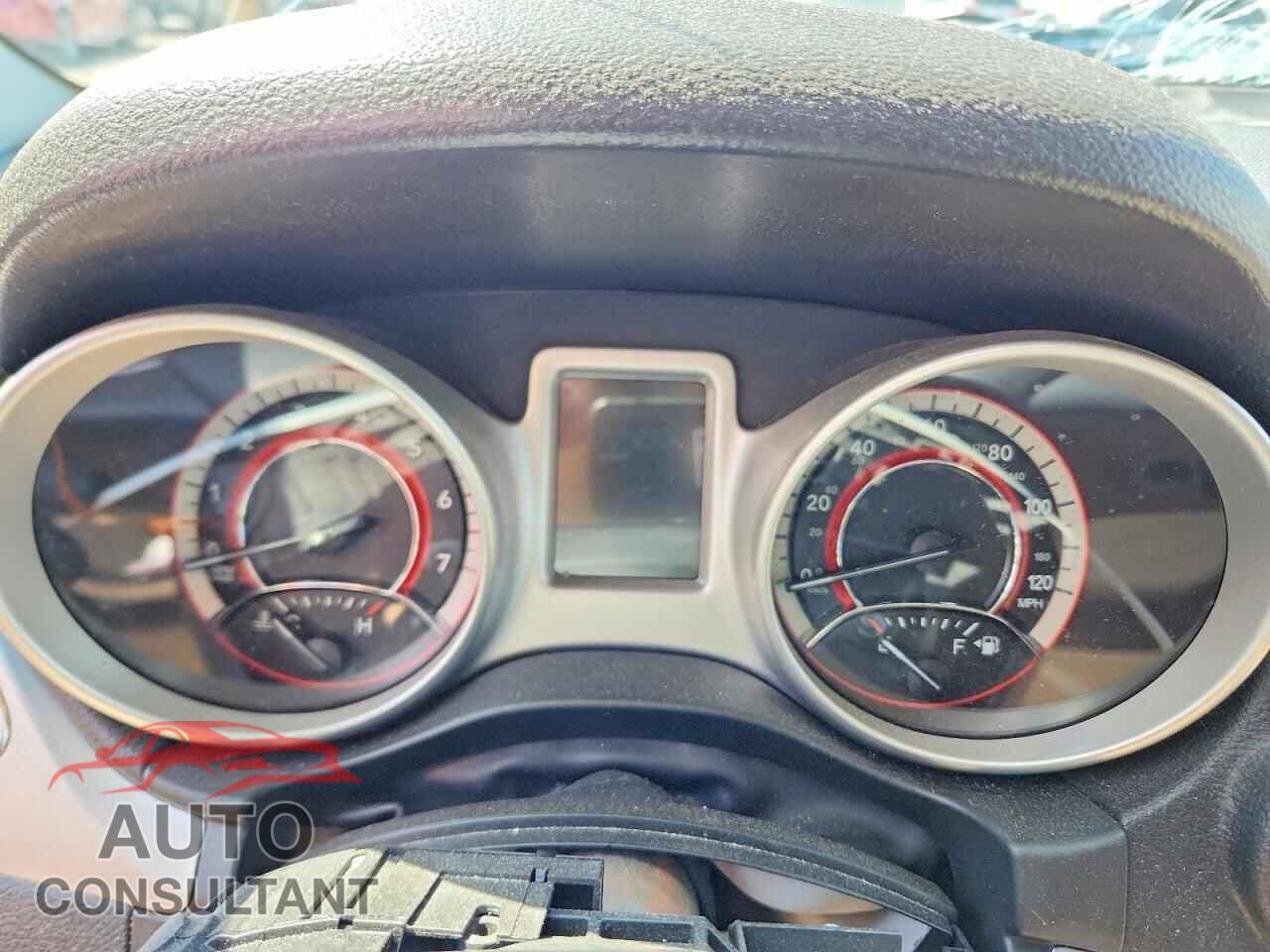 DODGE JOURNEY 2012 - 3C4PDCBG4CT337535