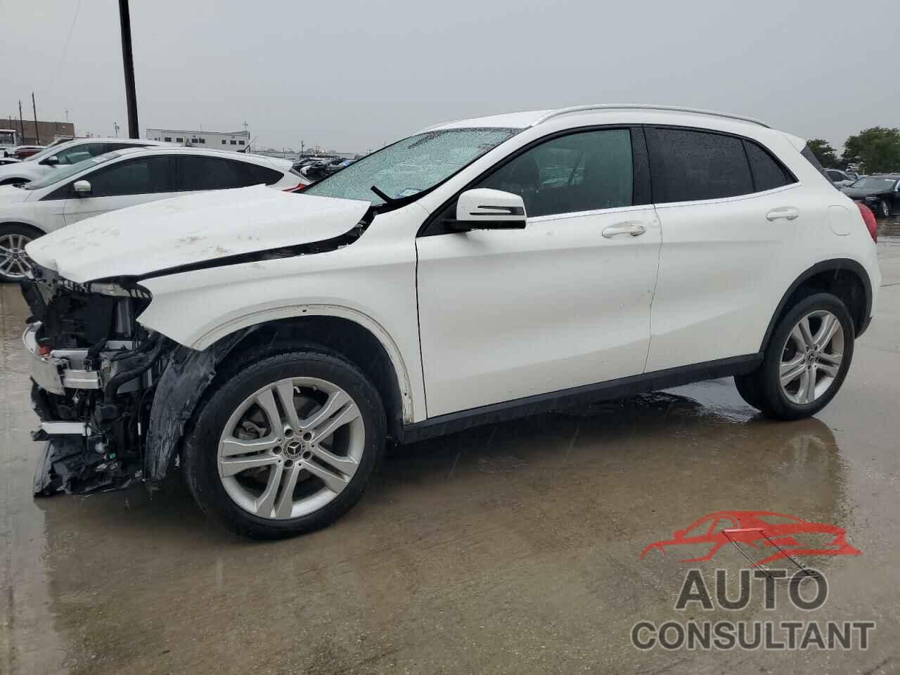 MERCEDES-BENZ GLA-CLASS 2020 - WDCTG4EB0LU028396