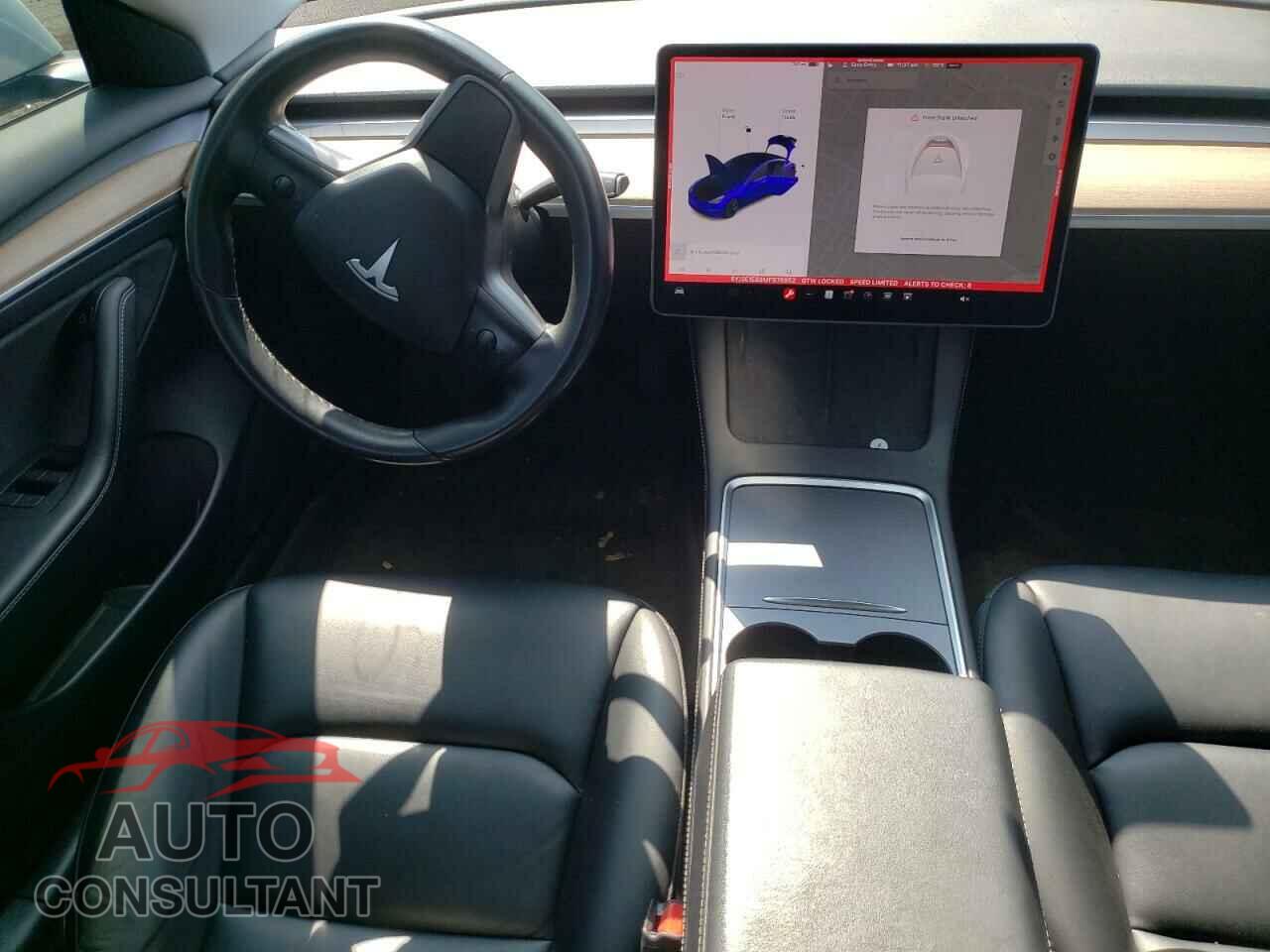 TESLA MODEL 3 2021 - 5YJ3E1EB3MF978952