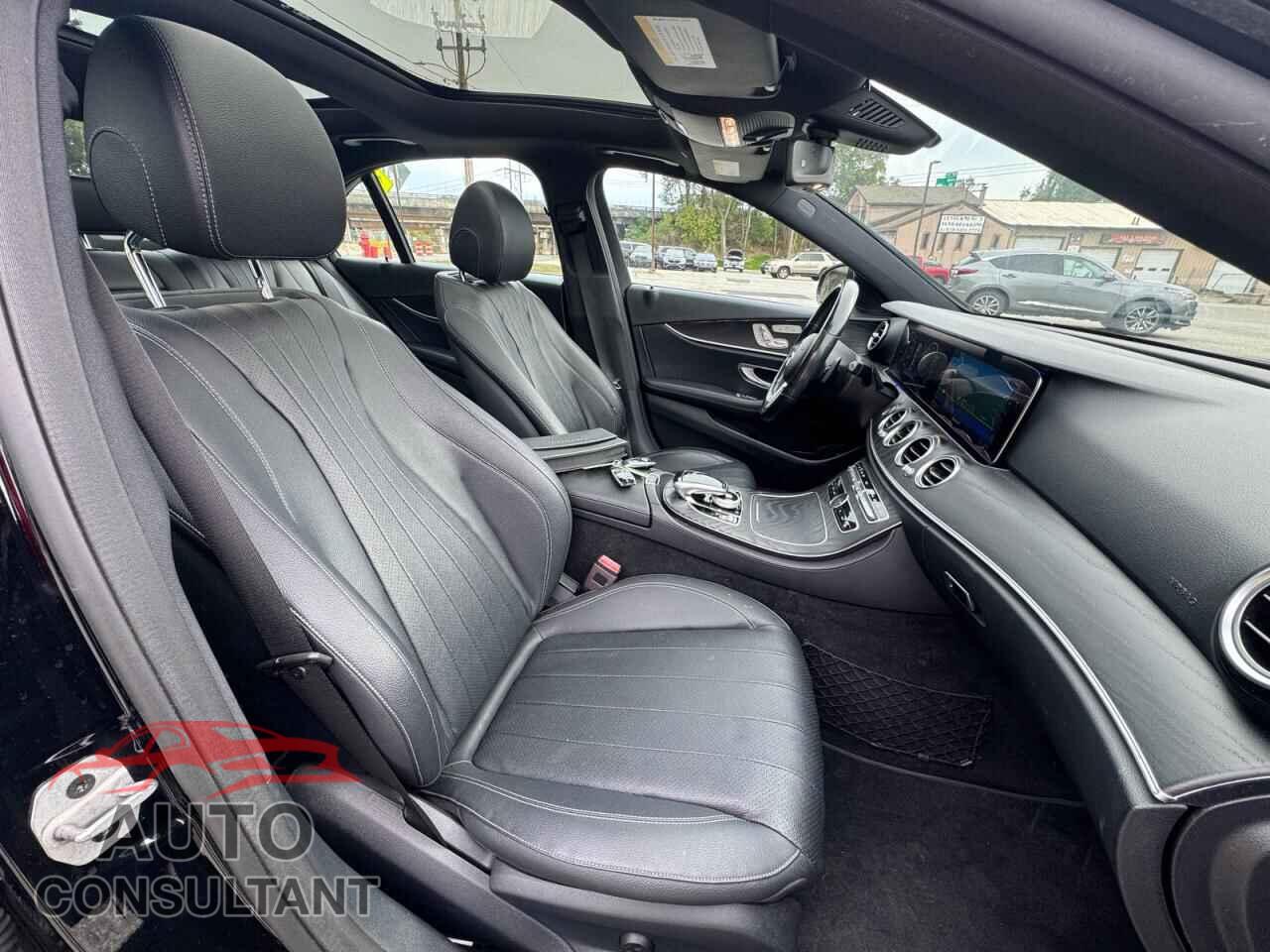MERCEDES-BENZ E-CLASS 2020 - W1KZF8EB2LA832734