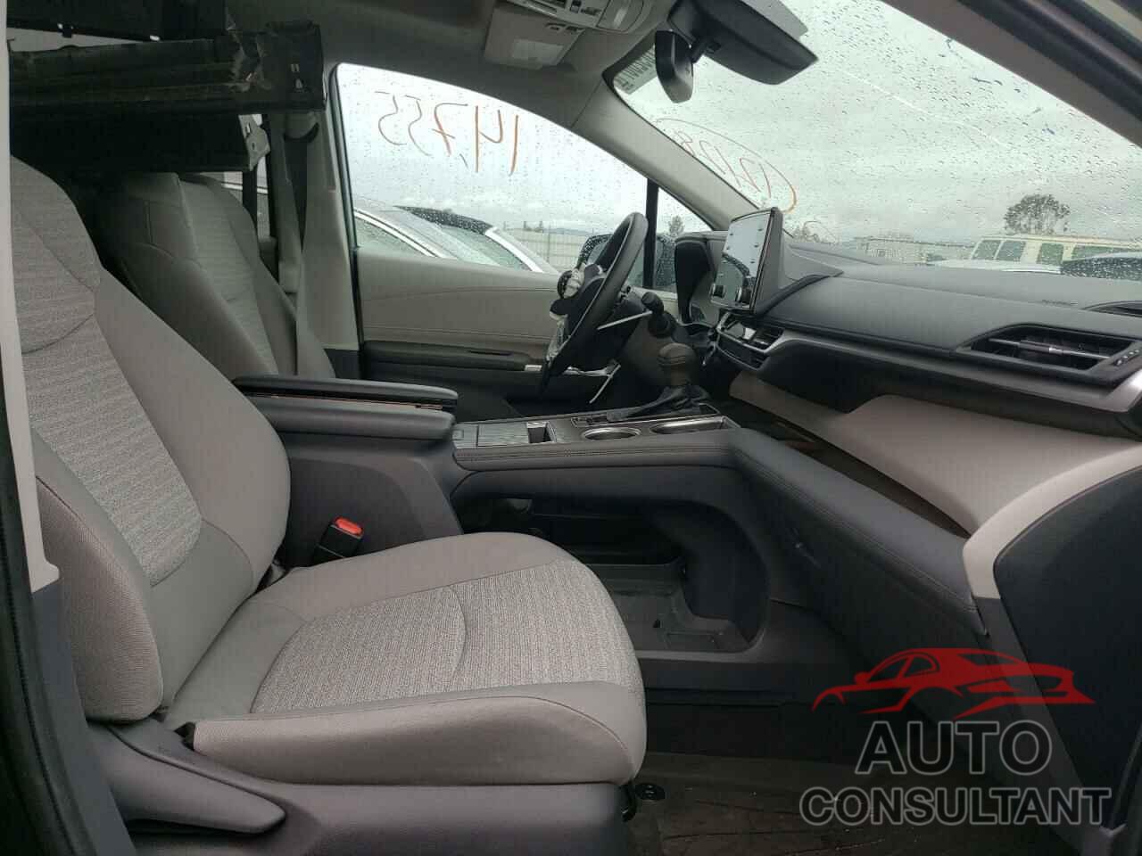 TOYOTA SIENNA 2021 - 5TDBRKEC3MS008626