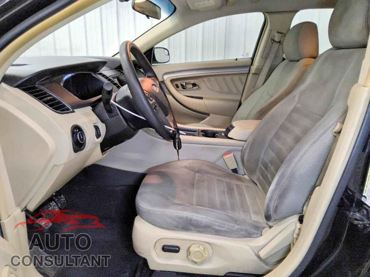 FORD TAURUS 2017 - 1FAHP2D89HG117031