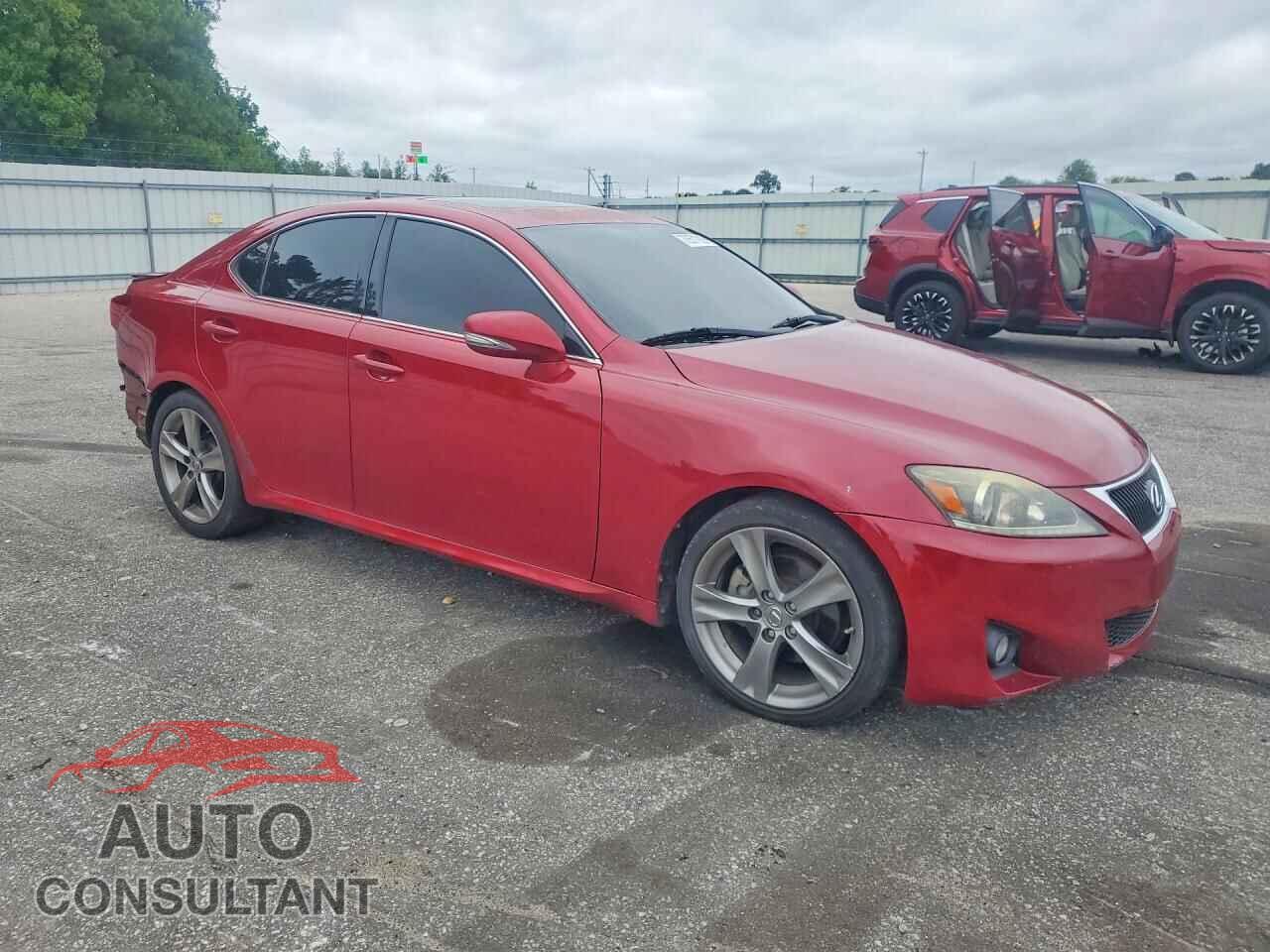 LEXUS IS 2011 - JTHBF5C23B5136192