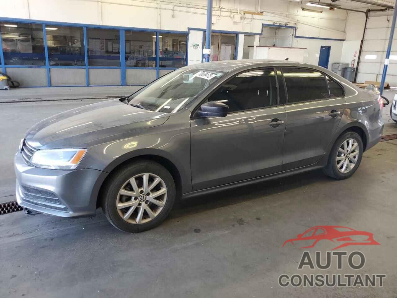VOLKSWAGEN JETTA 2015 - 3VWD17AJ5FM208781