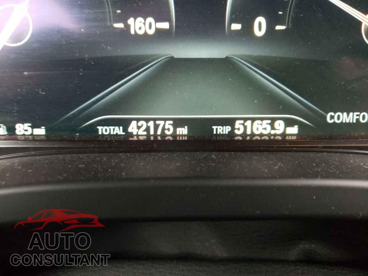 BMW X3 2018 - 5UXTR9C55JLD89377