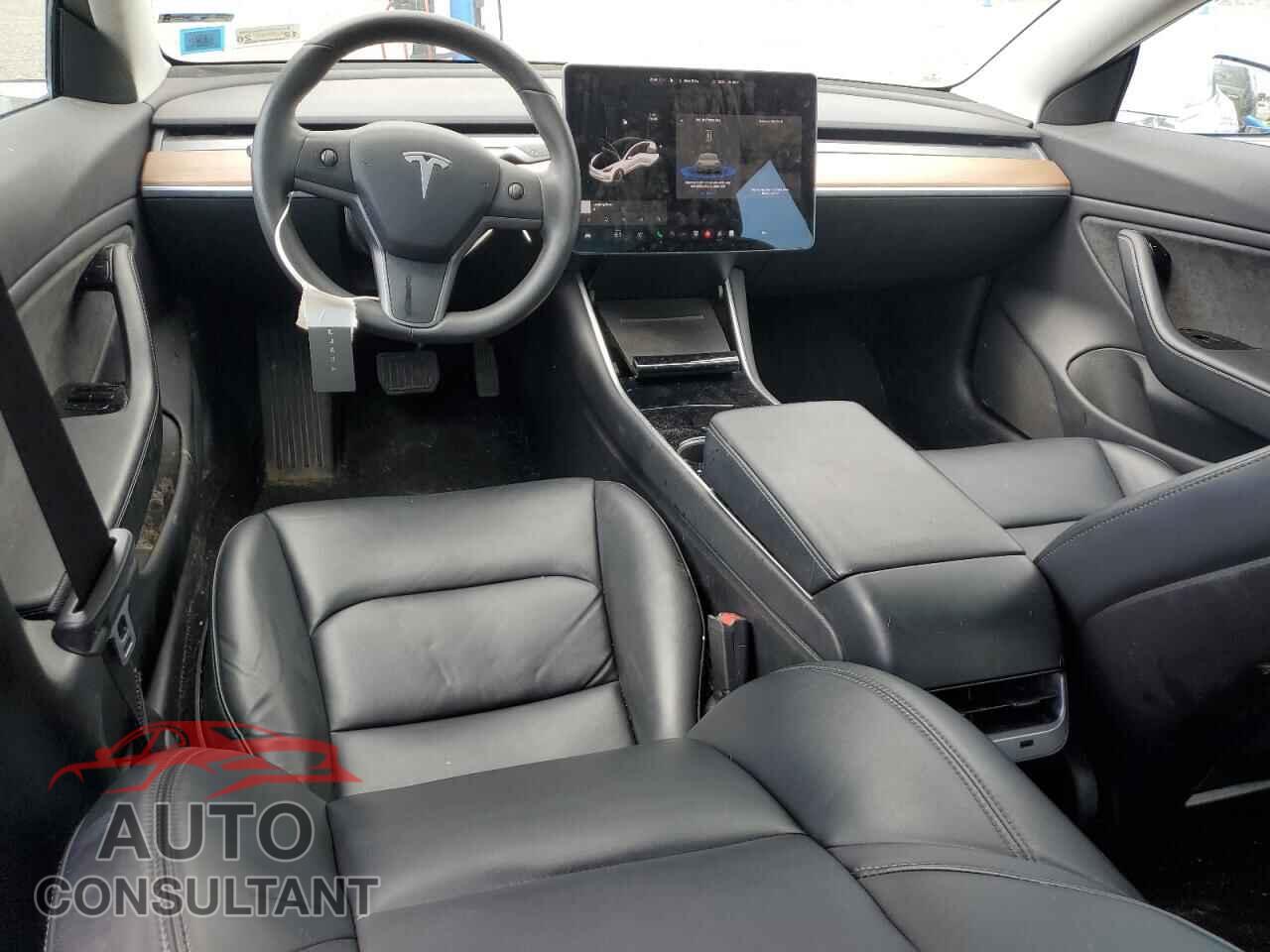TESLA MODEL 3 2019 - 5YJ3E1EAXKF472569