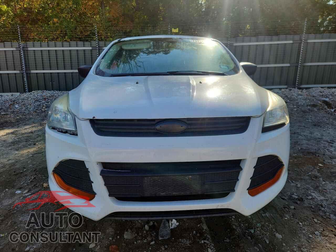 FORD ESCAPE 2015 - 1FMCU0F78FUC71813