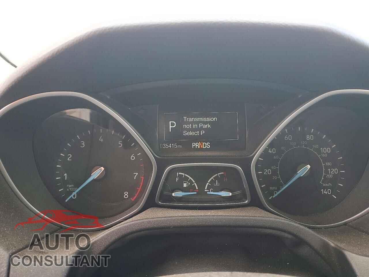 FORD FOCUS 2015 - 1FADP3K2XFL373203