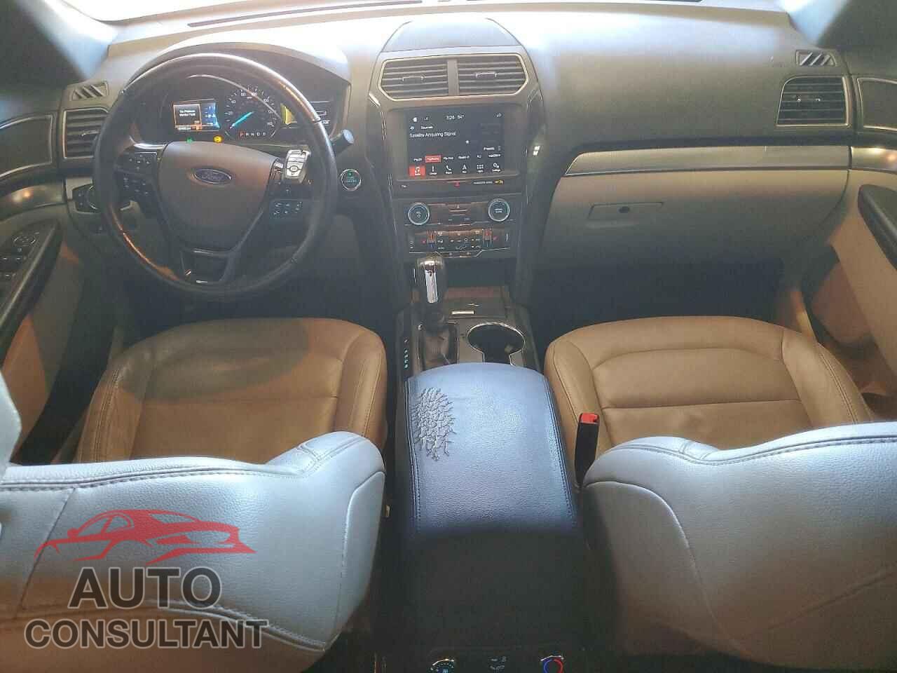 FORD EXPLORER 2018 - 1FM5K7DH9JGB30453