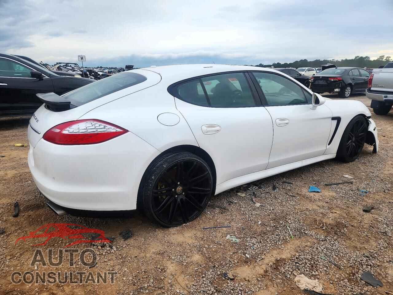 PORSCHE PANAMERA 2012 - WP0AA2A70CL072876