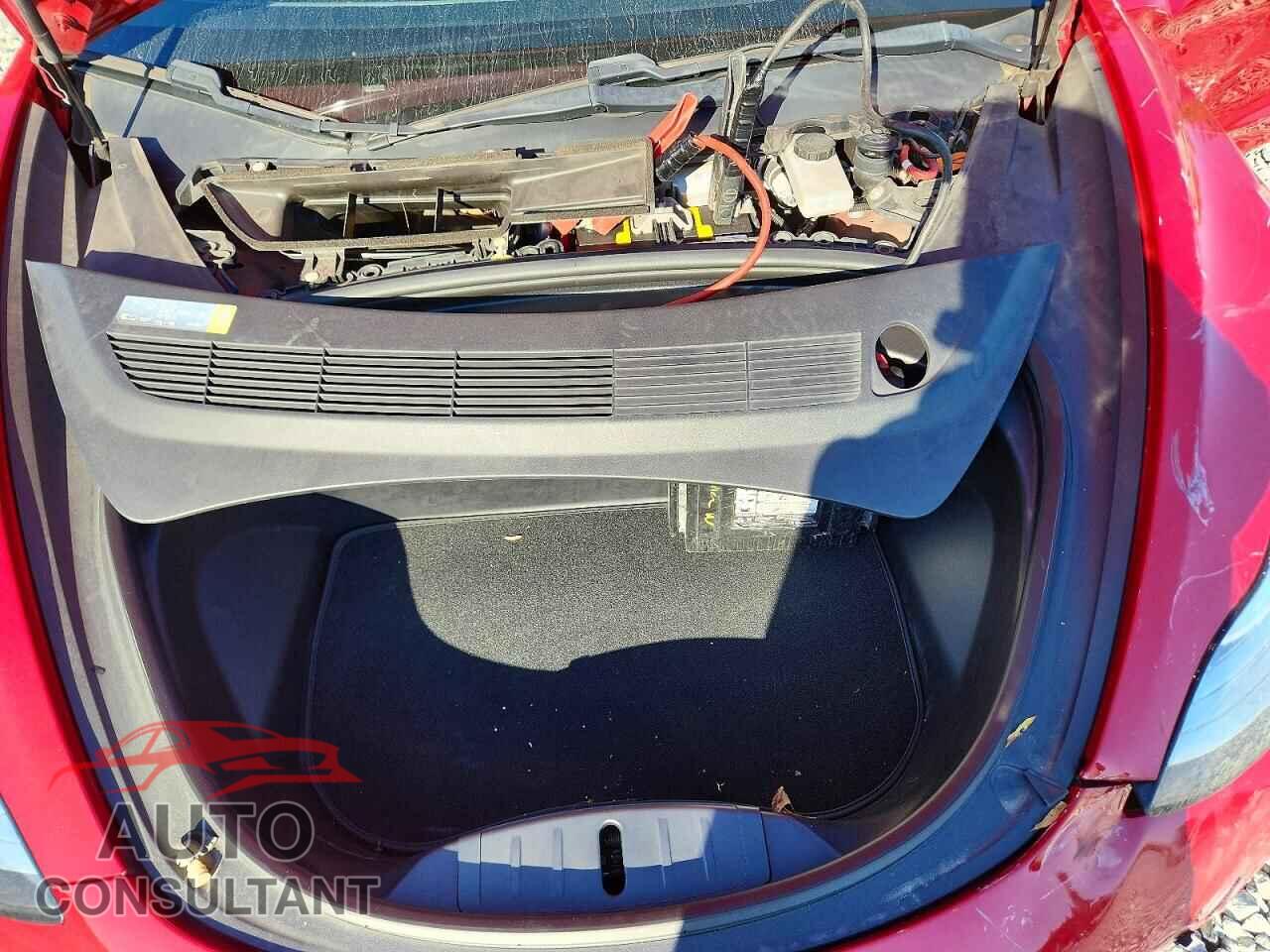 TESLA MODEL 3 2018 - 5YJ3E1EAXJF048016