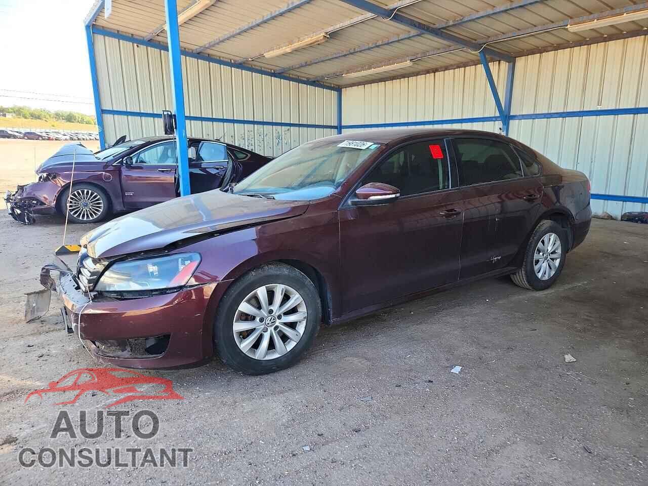 VOLKSWAGEN PASSAT 2012 - 1VWAP7A32CC008683