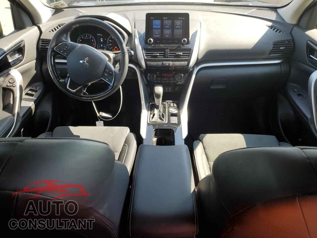 MITSUBISHI ECLIPSE 2024 - JA4ATWAA5RZ007843