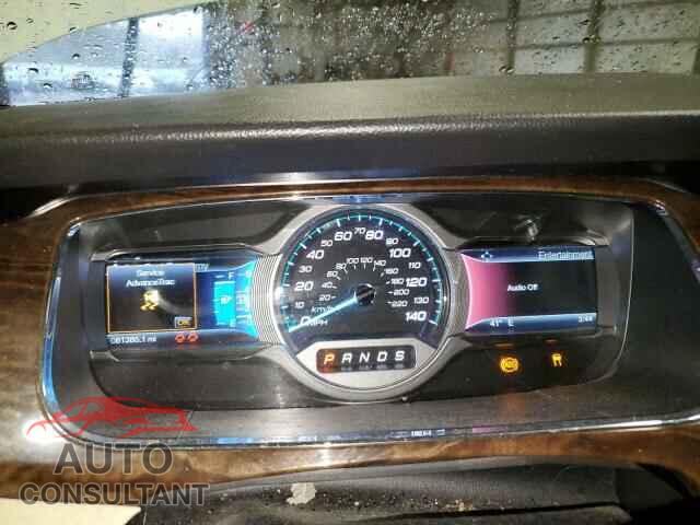 FORD TAURUS 2018 - 1FAHP2F83JG127430