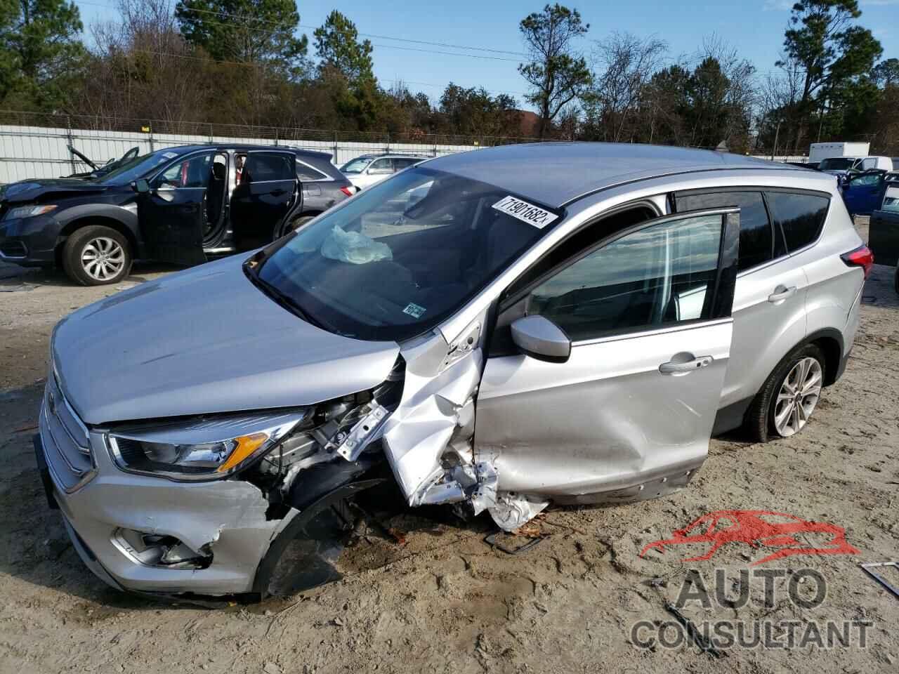 FORD ESCAPE 2019 - 1FMCU0GD6KUB65407