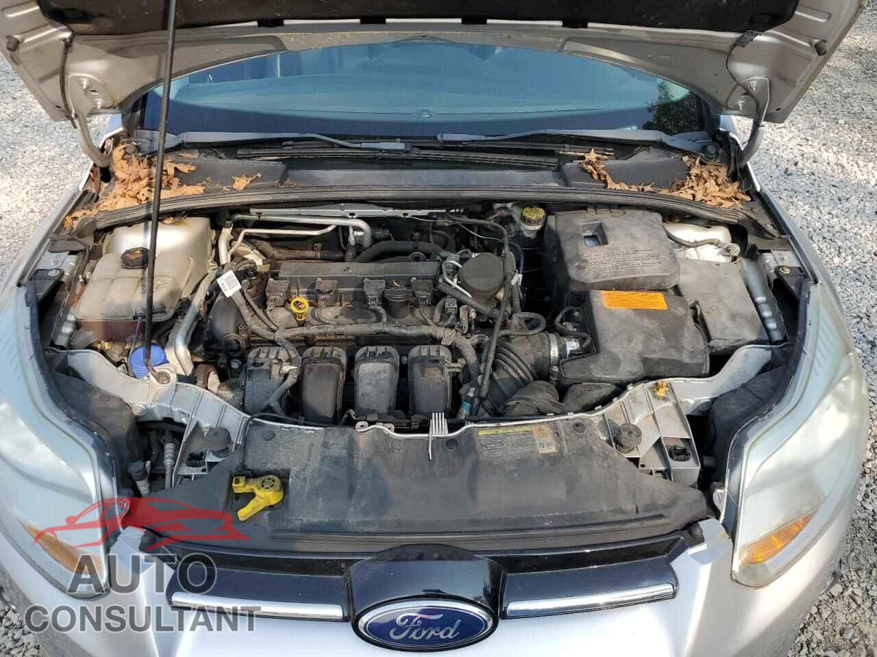 FORD FOCUS 2012 - 1FAHP3M22CL233365