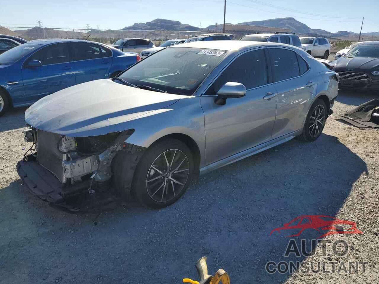TOYOTA CAMRY 2021 - 4T1G11AKXMU490829