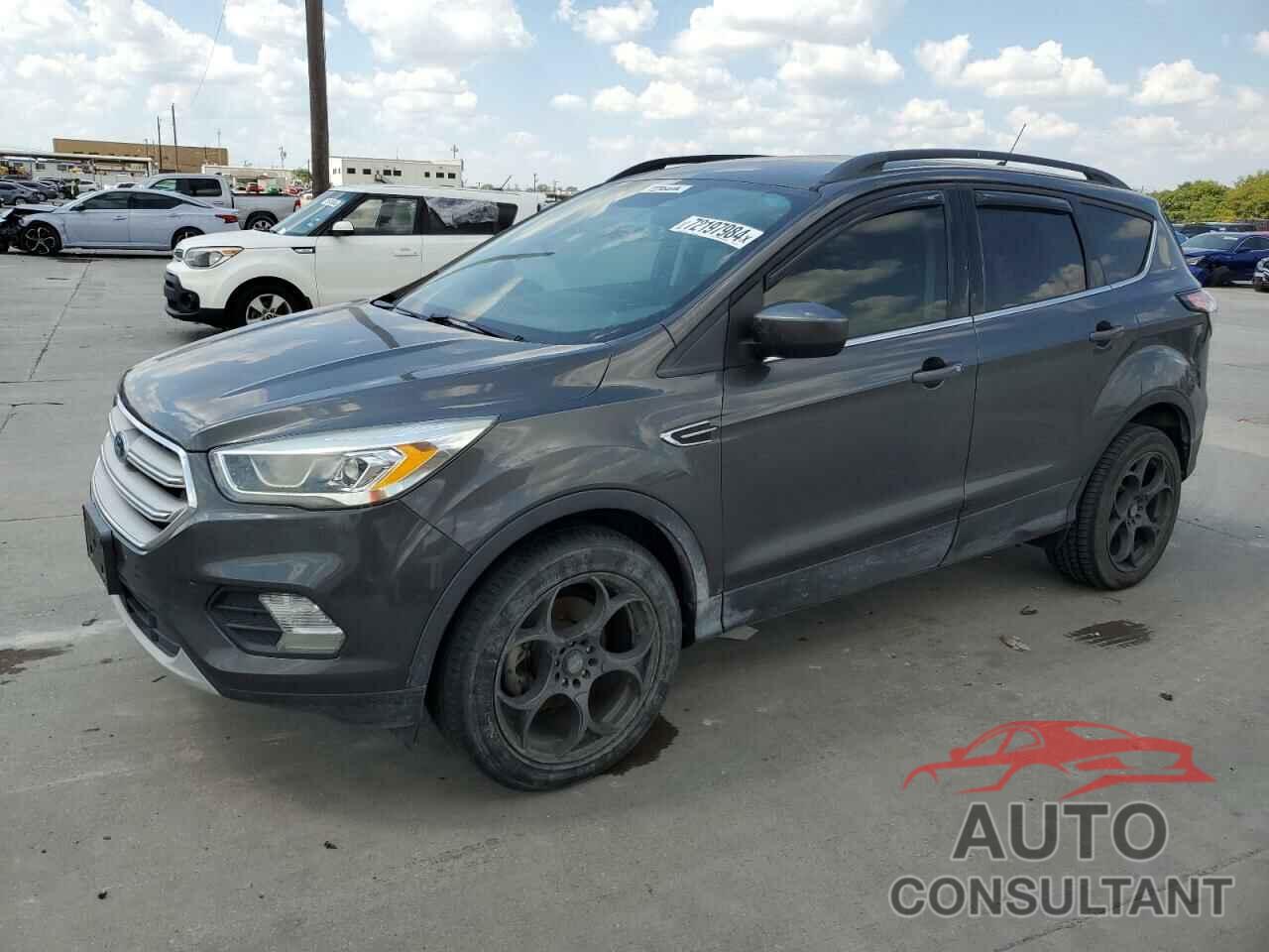 FORD ESCAPE 2018 - 1FMCU0HD7JUC59017