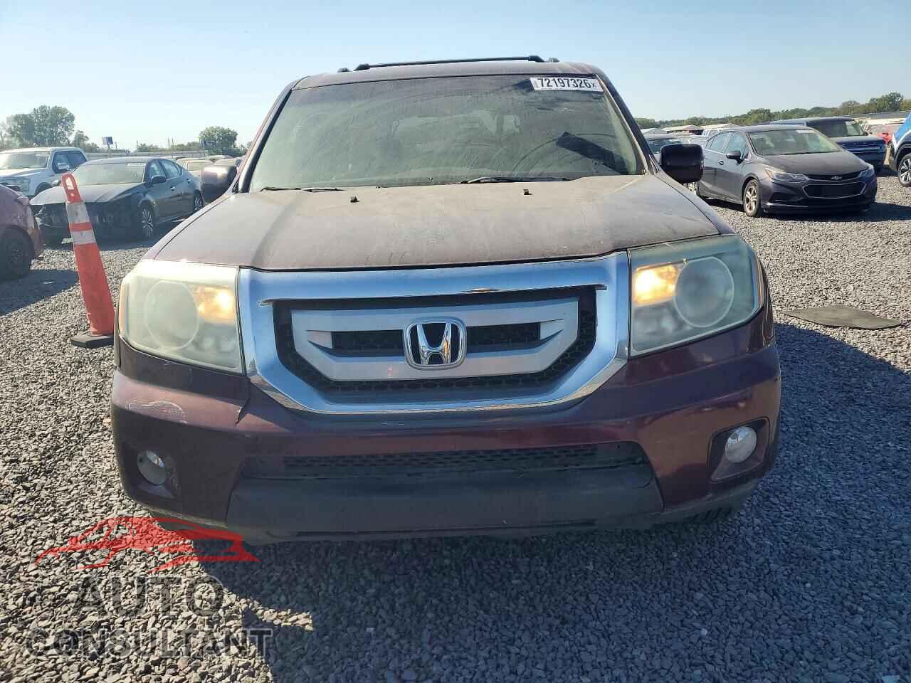 HONDA PILOT 2010 - 5FNYF4H62AB021386