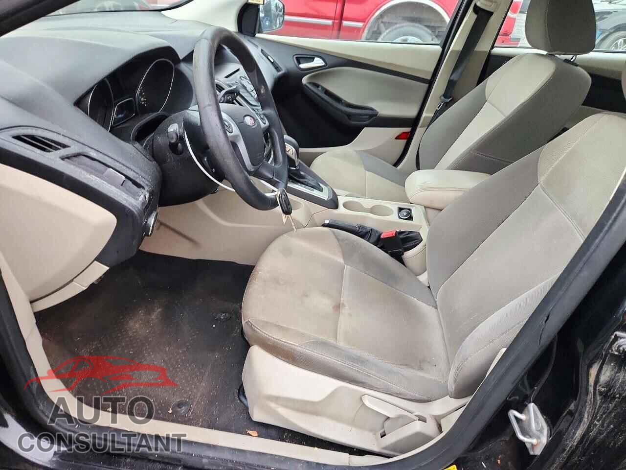 FORD FOCUS 2014 - 1FADP3F25EL283627