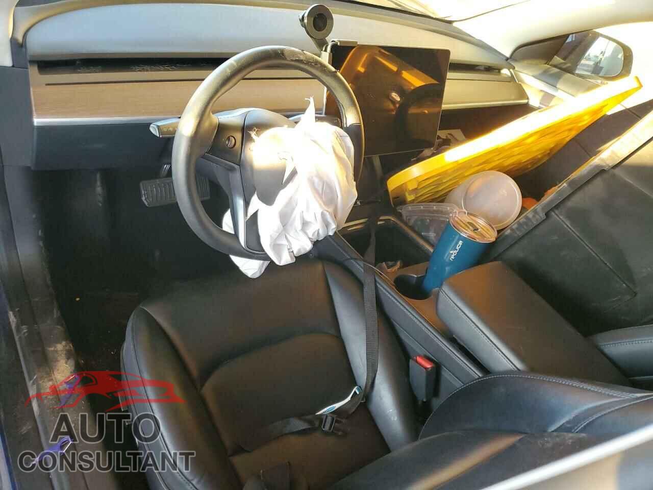 TESLA MODEL 3 2023 - 5YJ3E1EA2PF458933