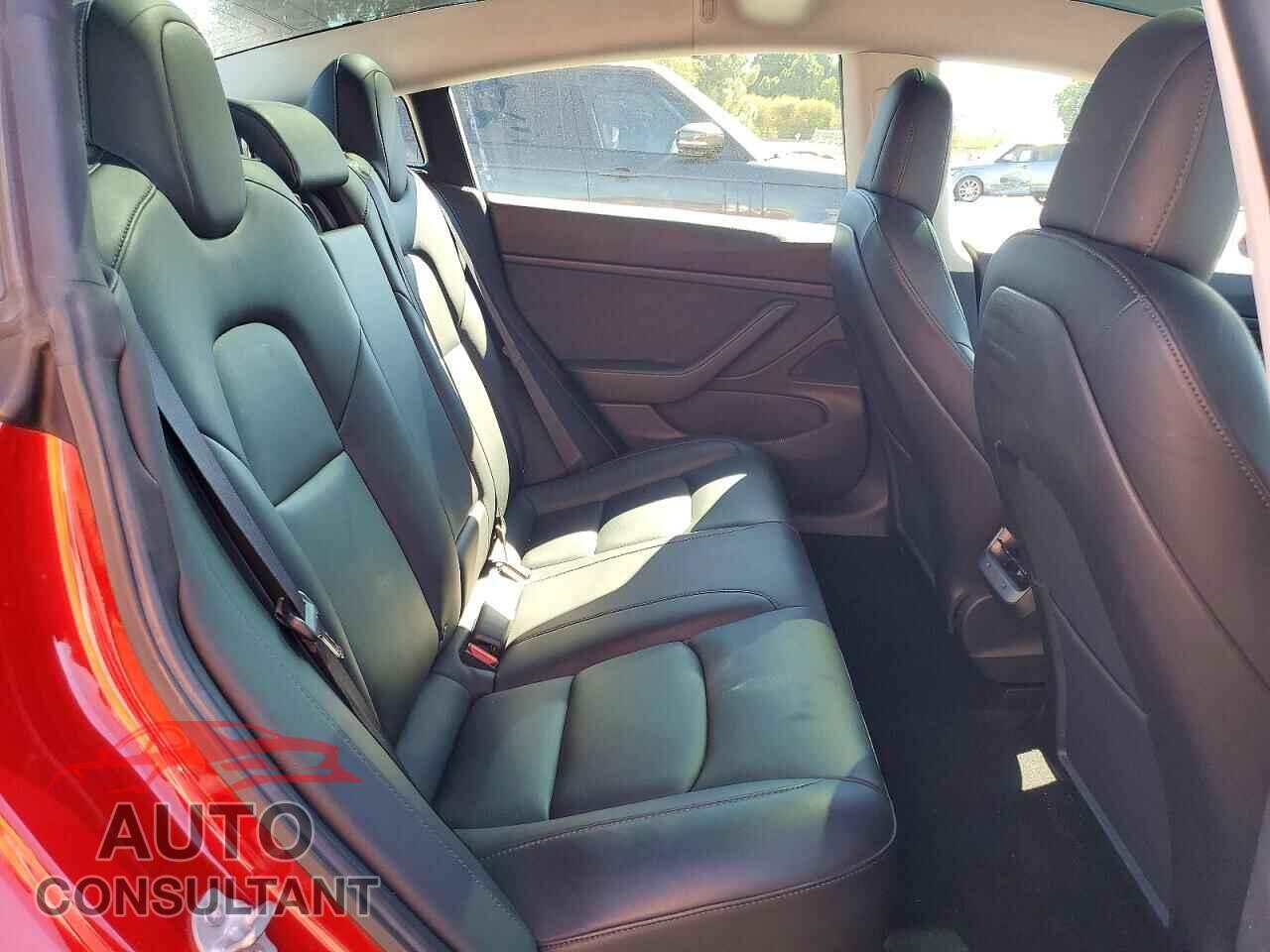 TESLA MODEL 3 2019 - 5YJ3E1EA6KF308638