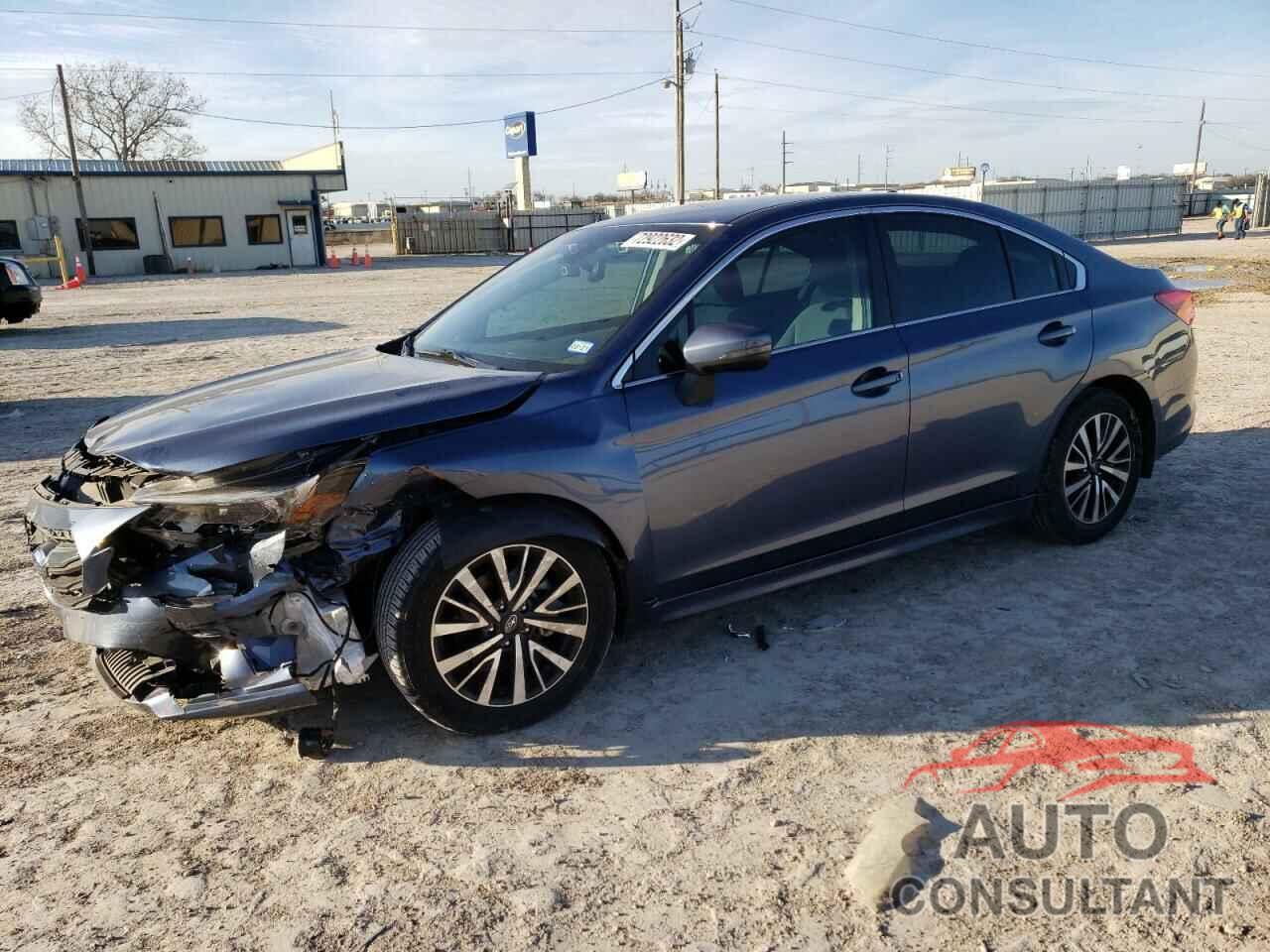 SUBARU LEGACY 2018 - 4S3BNAF69J3028973