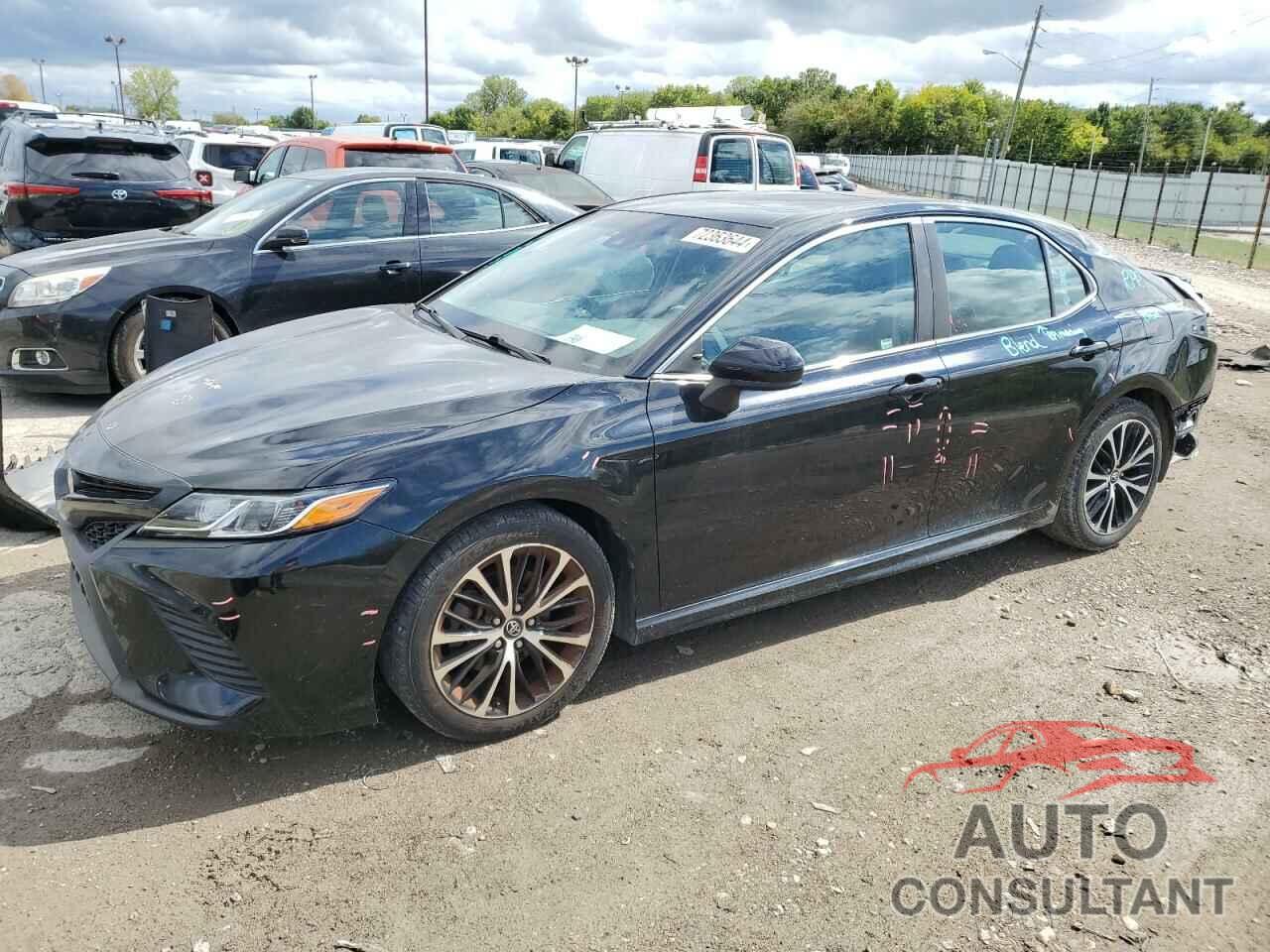 TOYOTA CAMRY 2018 - 4T1B11HKXJU060066