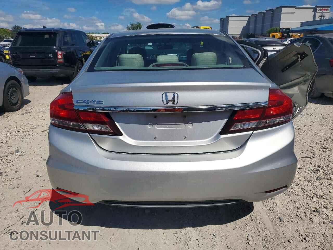 HONDA CIVIC 2013 - 19XFB2F51DE054777