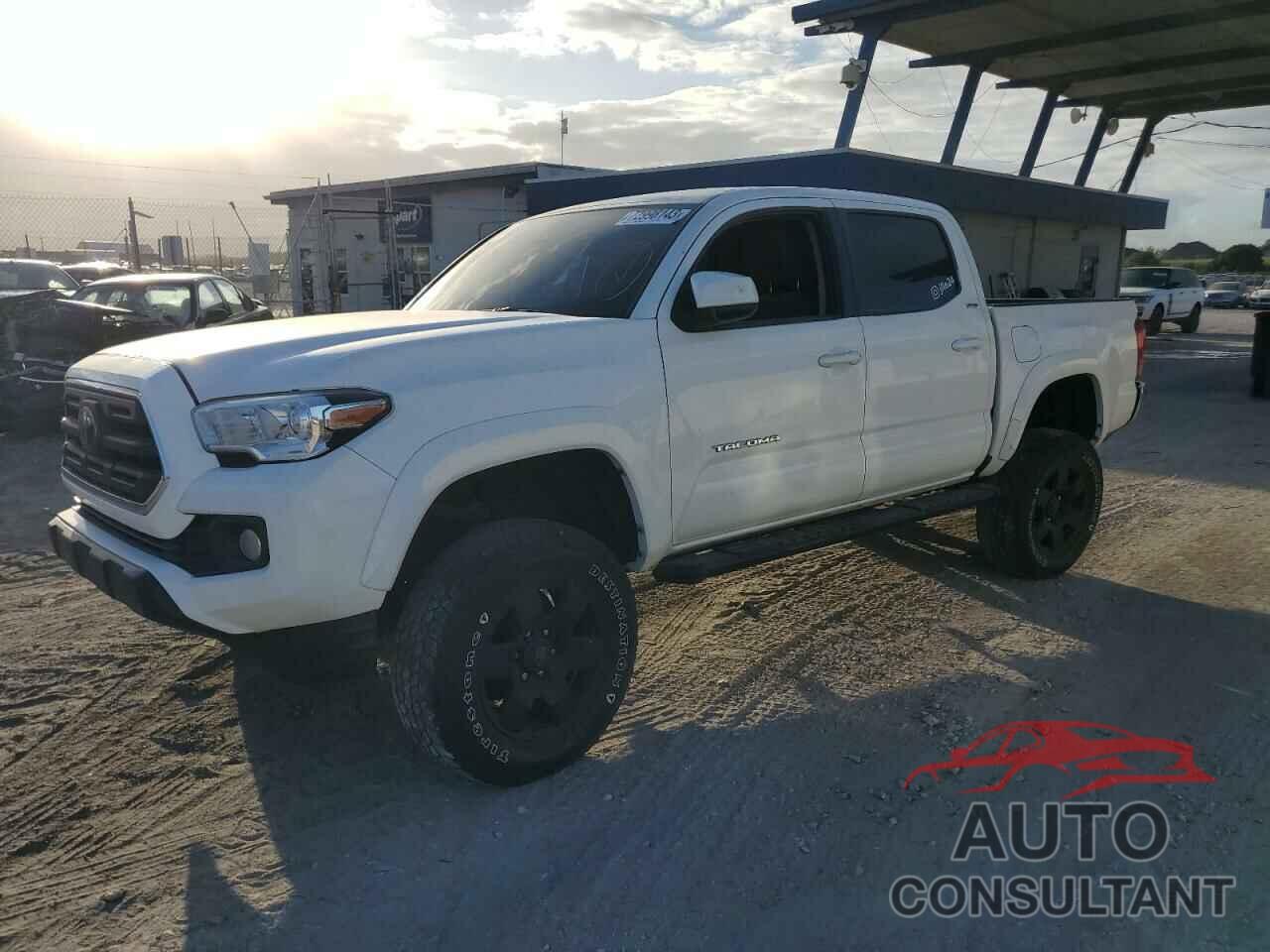 TOYOTA TACOMA 2019 - 3TMAZ5CN4KM102240