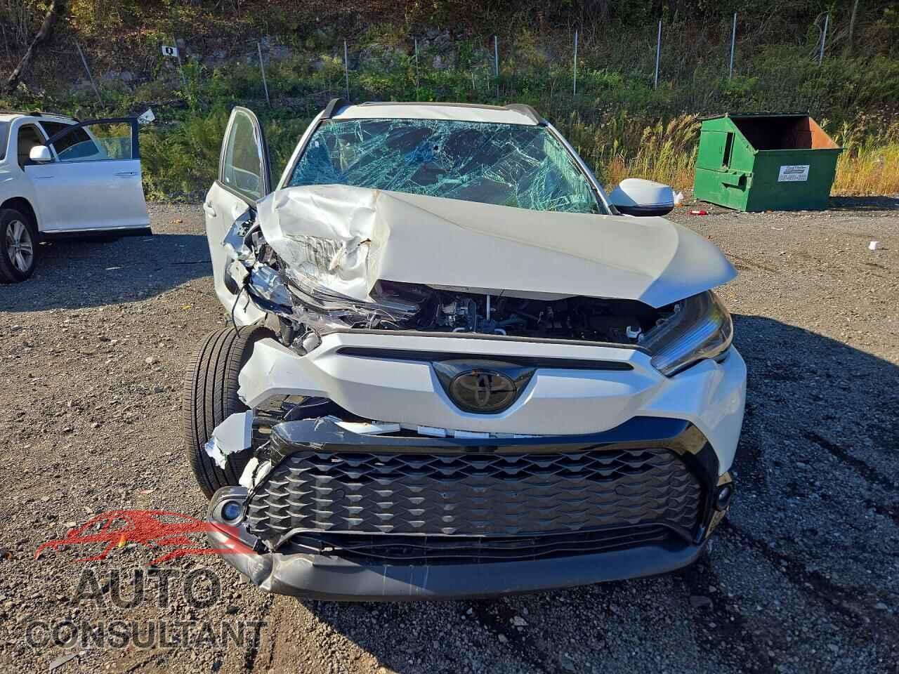 TOYOTA COROLLA 2023 - 7MUFBABG3PV015416