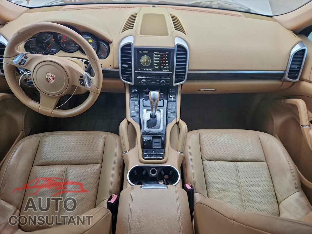 PORSCHE CAYENNE 2012 - WP1AA2A23CLA03019