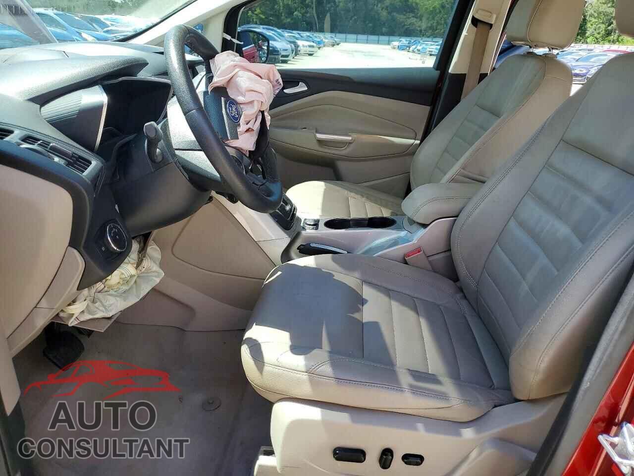 FORD CMAX 2015 - 1FADP5BU5FL101817
