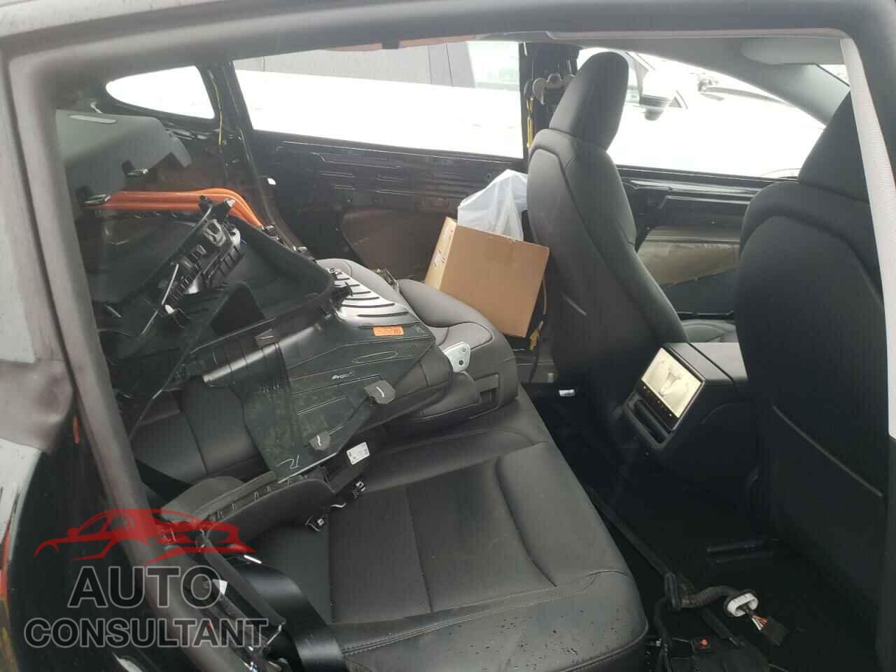 TESLA MODEL 3 2024 - 5YJ3E1EB1RF761651