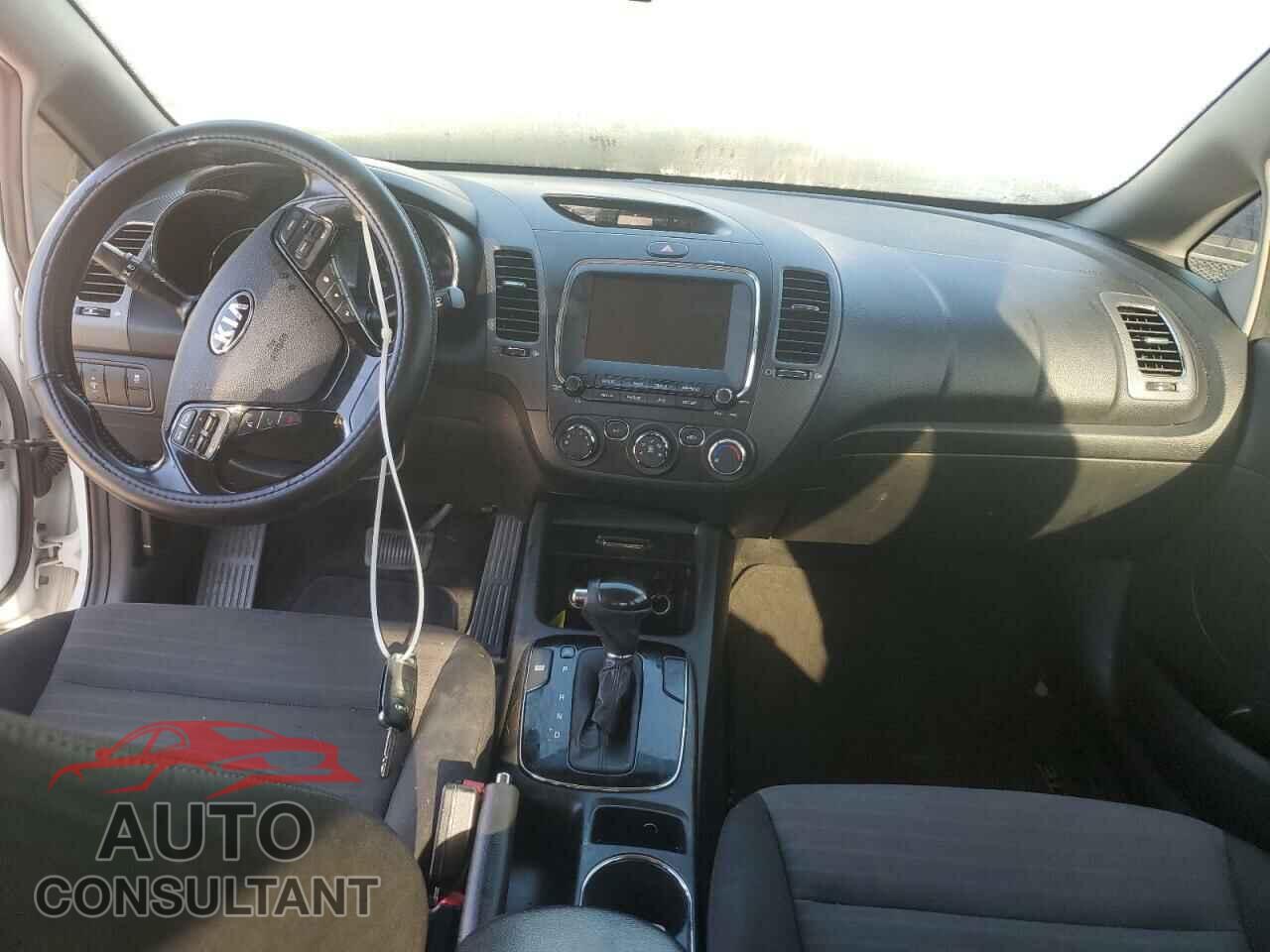 KIA FORTE 2017 - 3KPFL4A76HE014671