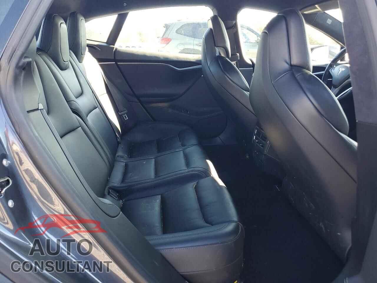 TESLA MODEL S 2020 - 5YJSA1E27LF362659