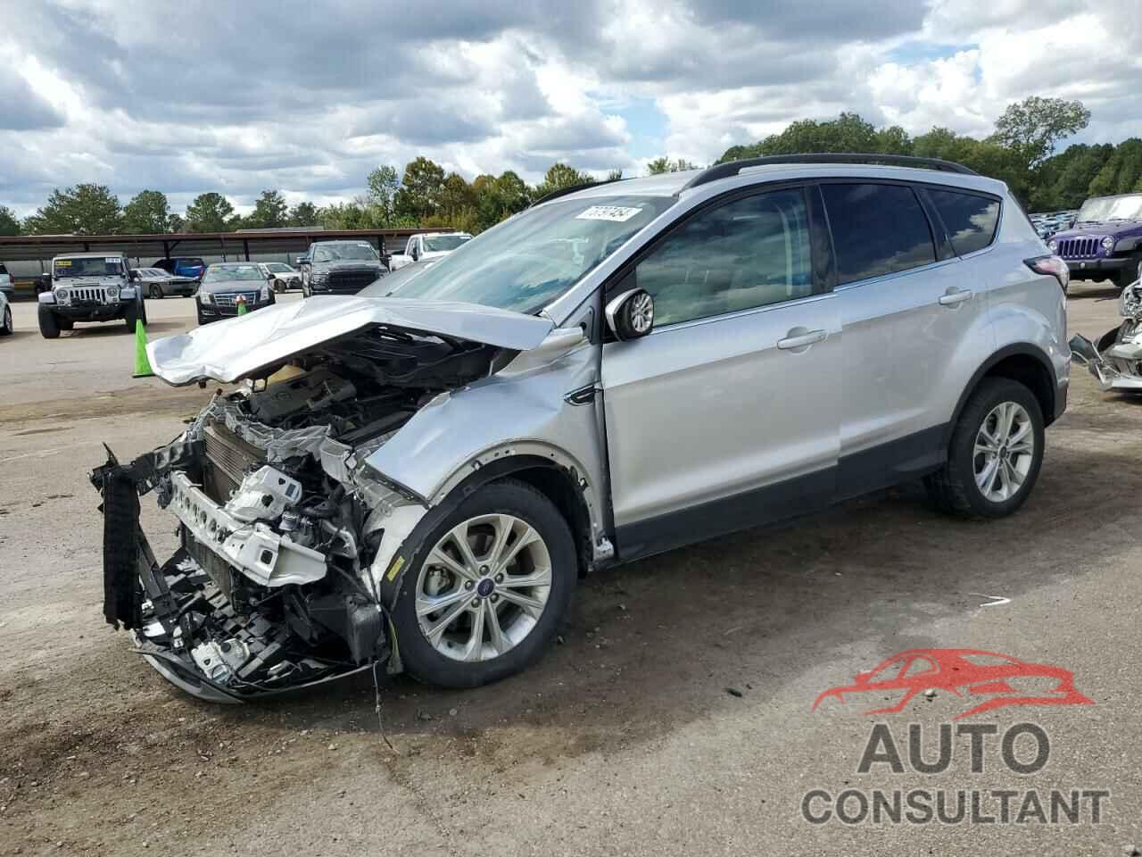FORD ESCAPE 2017 - 1FMCU0GD6HUD10597