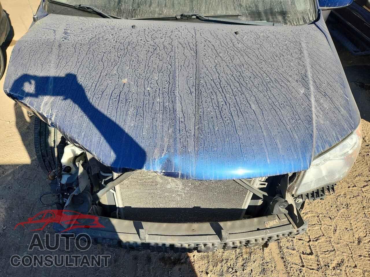 DODGE CARAVAN 2011 - 2D4RN3DG8BR608541
