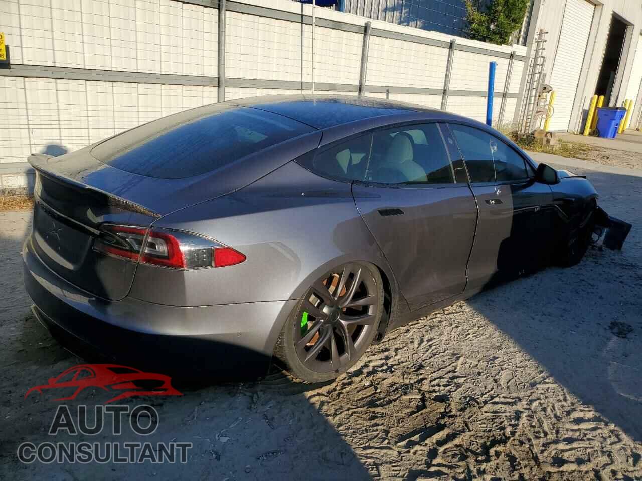 TESLA MODEL S 2021 - 5YJSA1E56MF438853